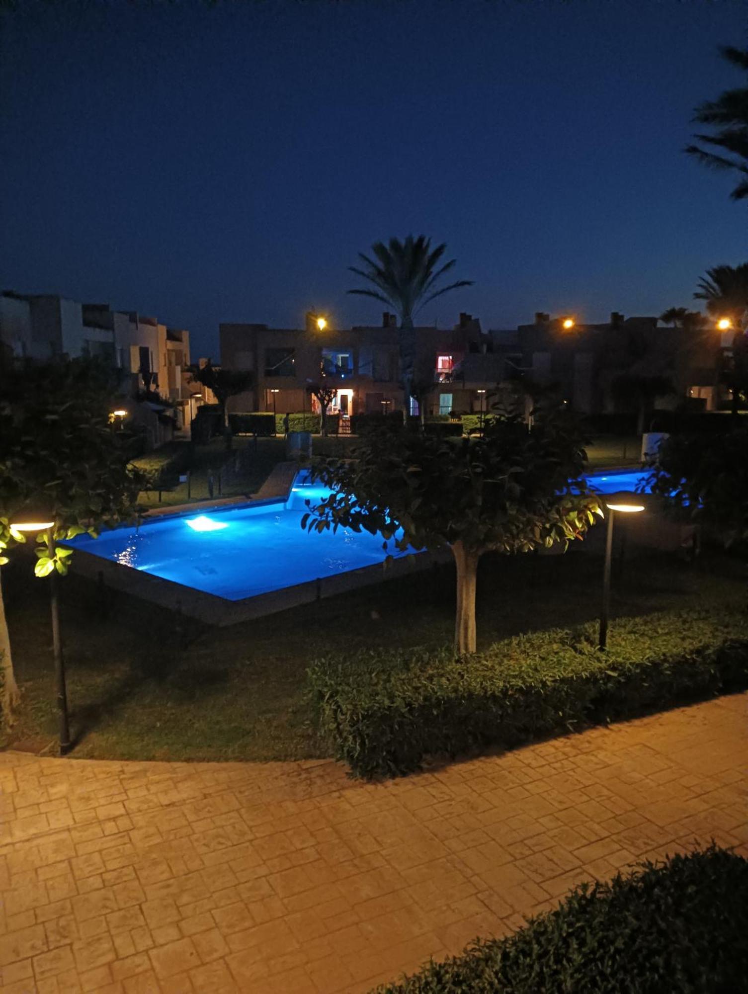 Oasis Roma Apartment Roquetas de Mar Exterior photo
